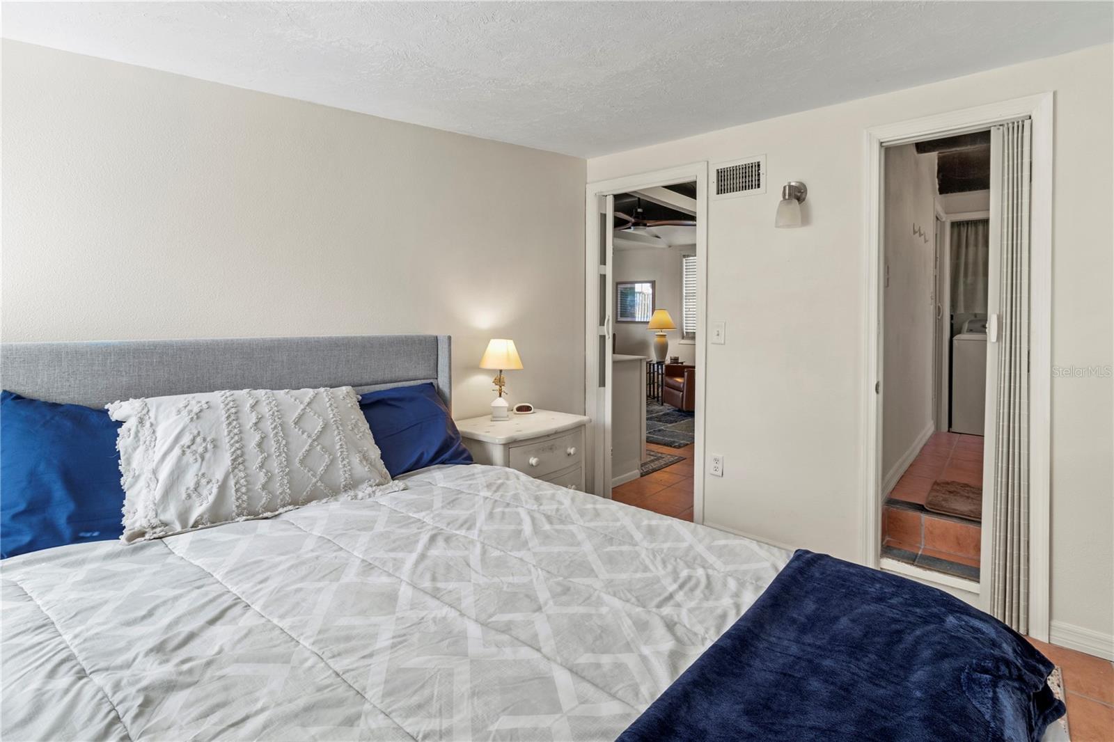 ILEXHURST - Residential