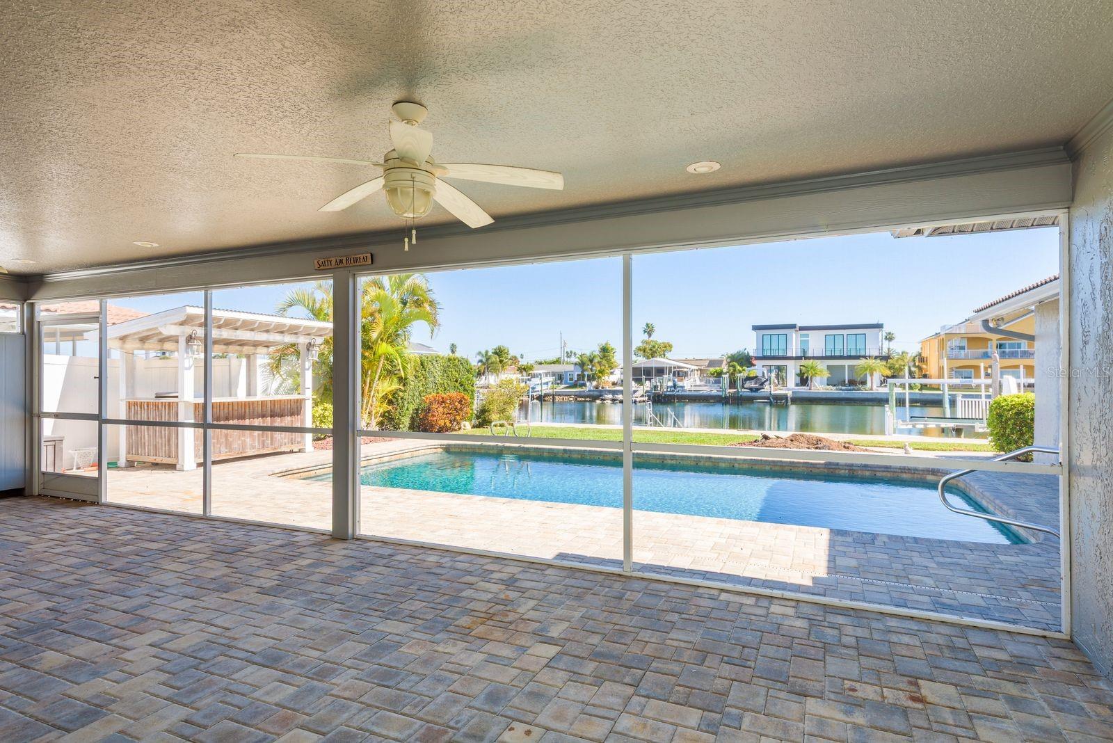 FLOR A MAR - Residential