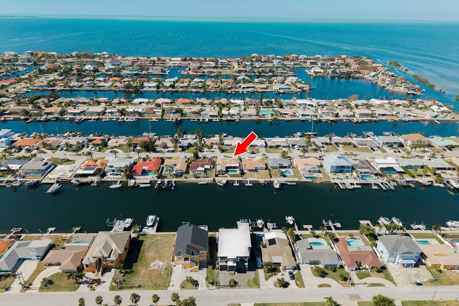 FLOR A MAR - Residential