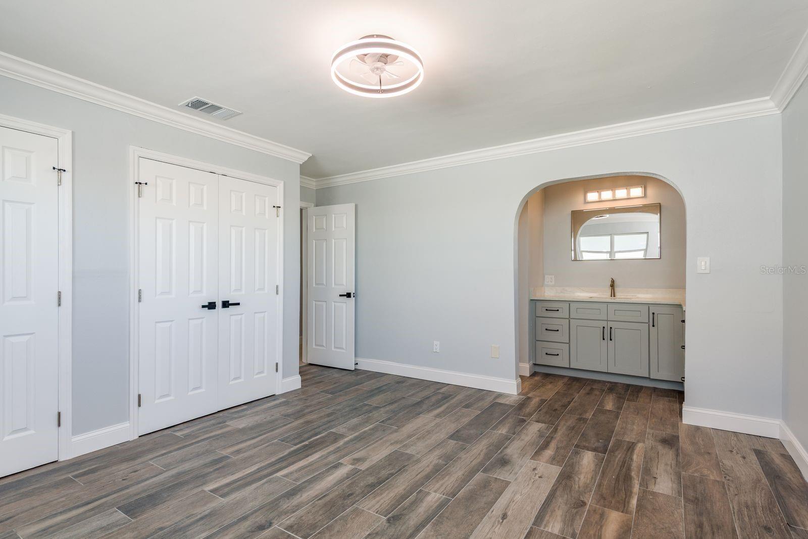 FLOR A MAR - Residential