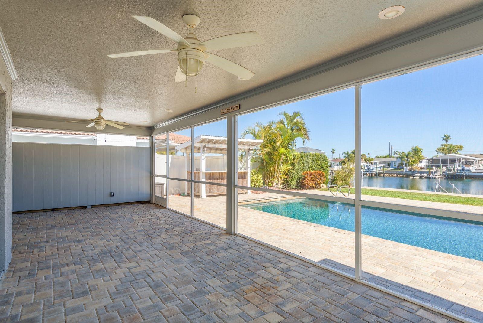 FLOR A MAR - Residential