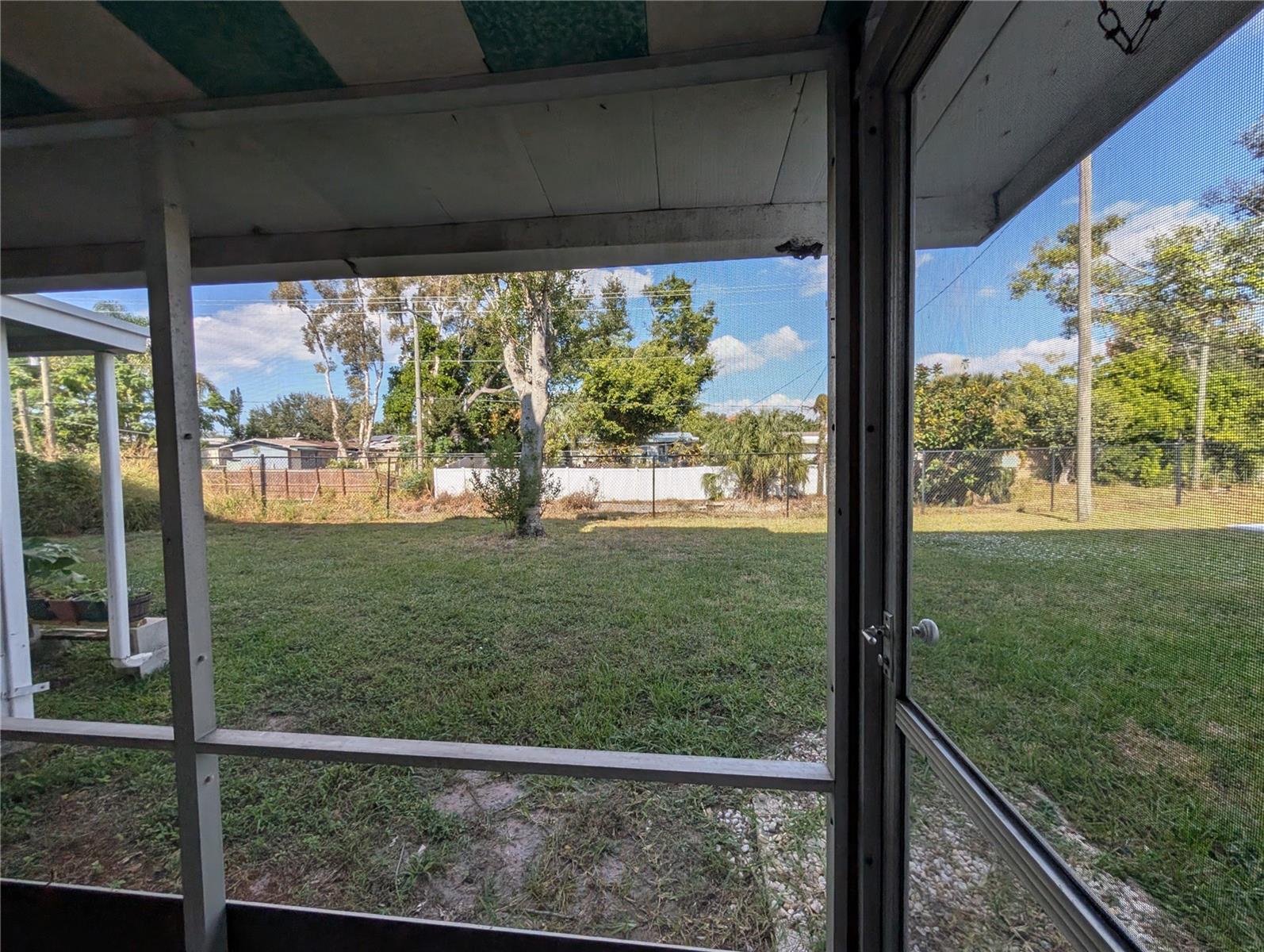 BAYSHORE GARDENS APTS 12 - Residential