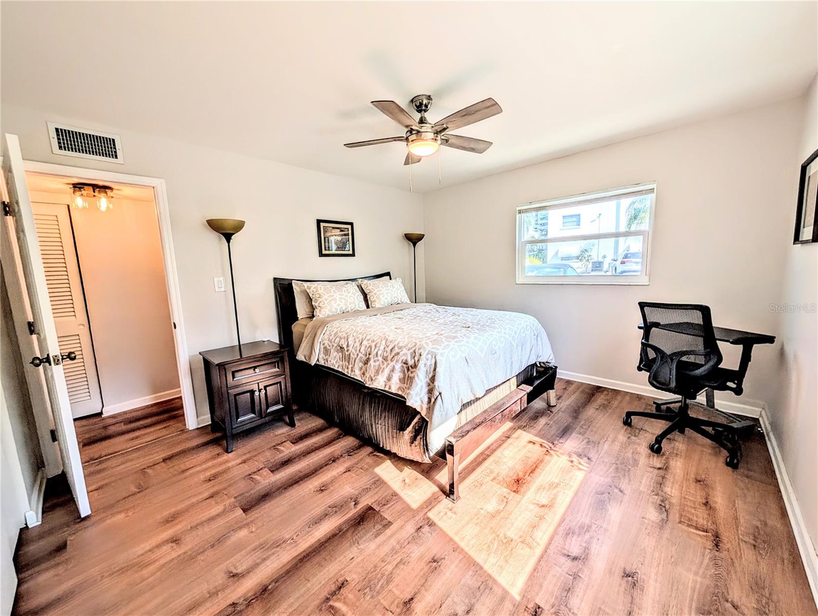 BAYSHORE GARDENS APTS 12 - Residential