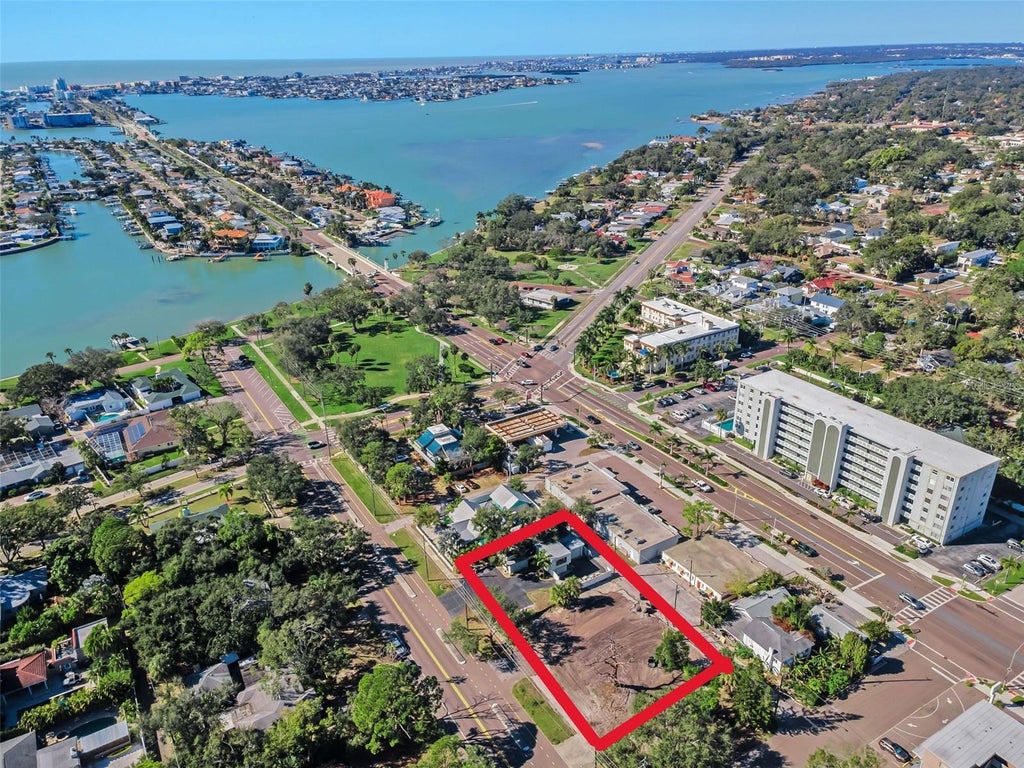 Photo of 7309 1st Avenue S, St Petersburg, FL 33707 (MLS # TB8470017)