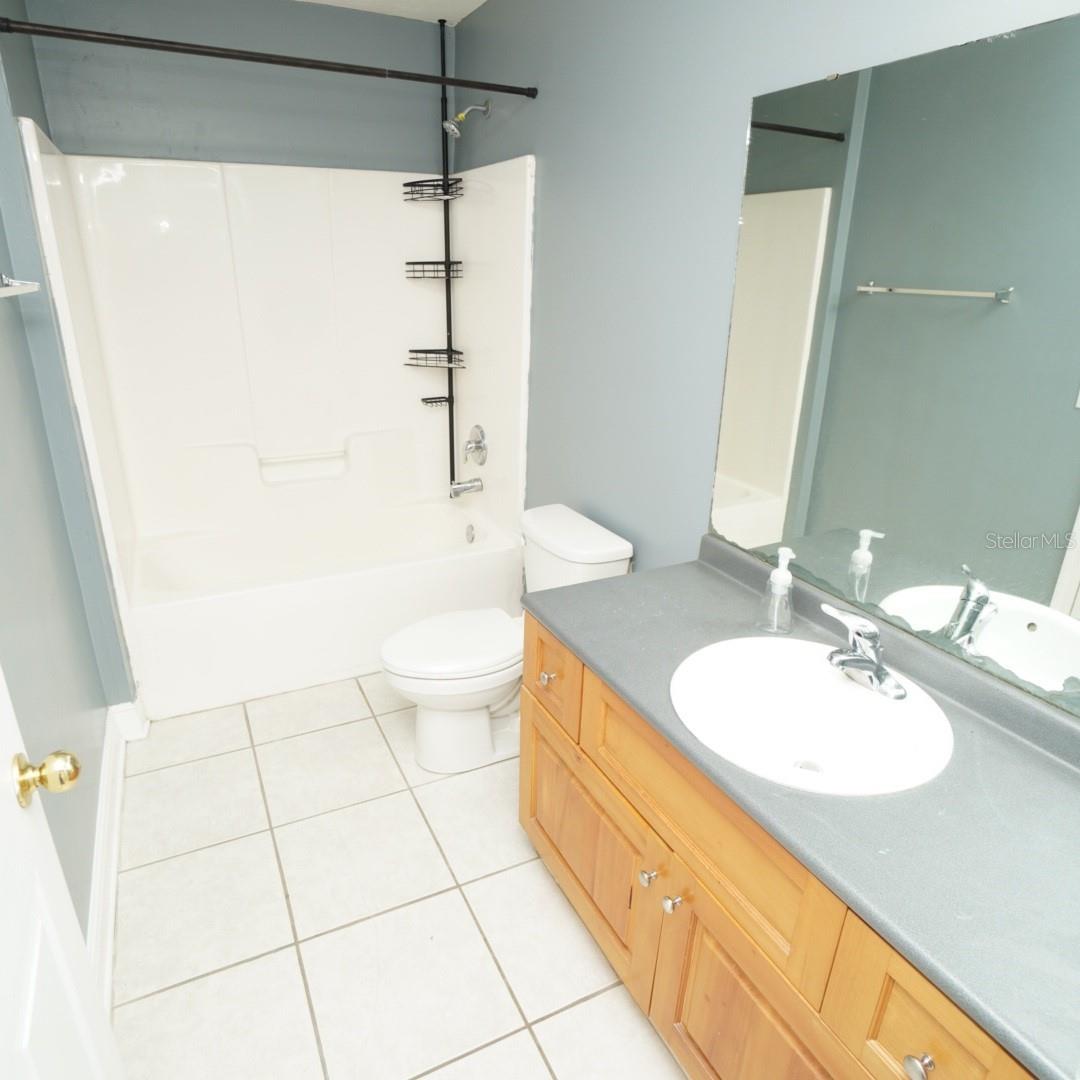 WOODBRIAR SUB - Residential