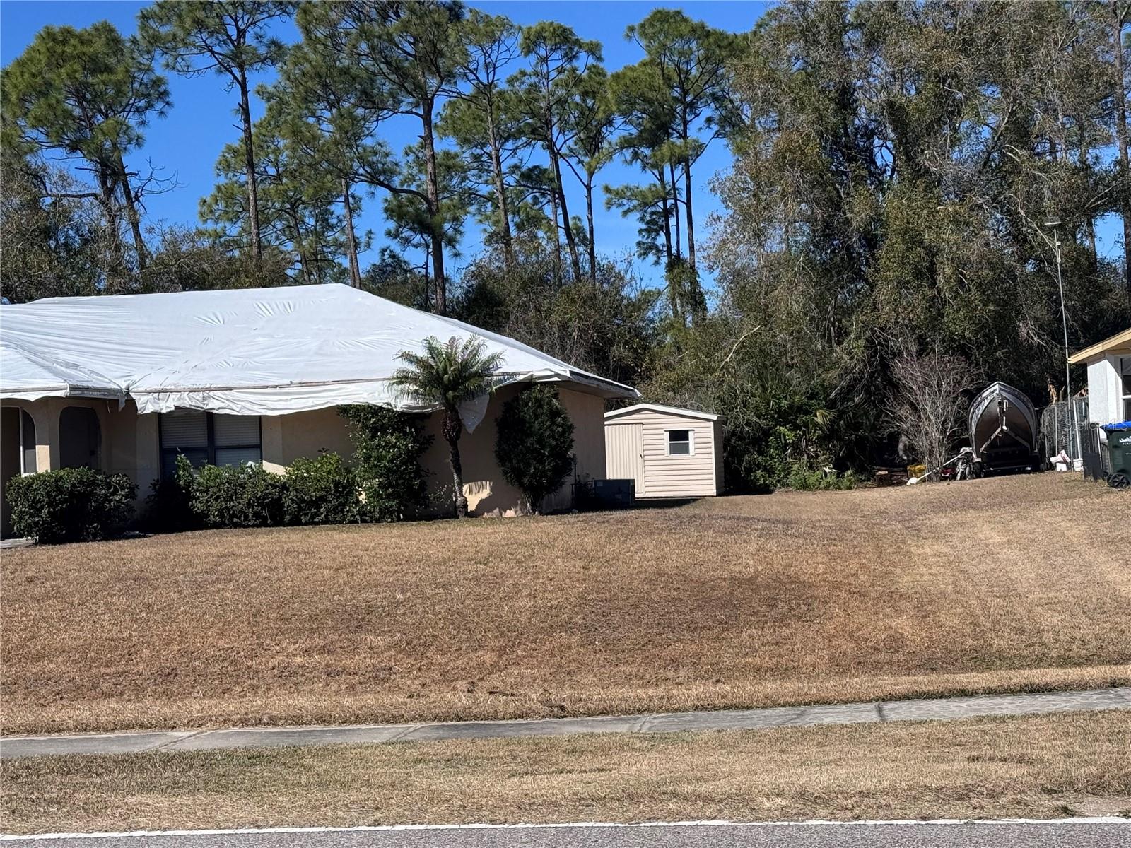 3589 N CHAMBERLAIN BOULEVARD