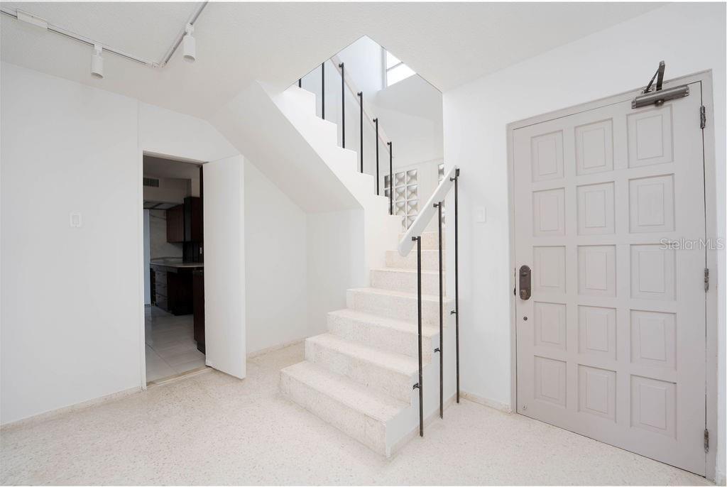 Kings Court 54 ASHFORD PARK 12B