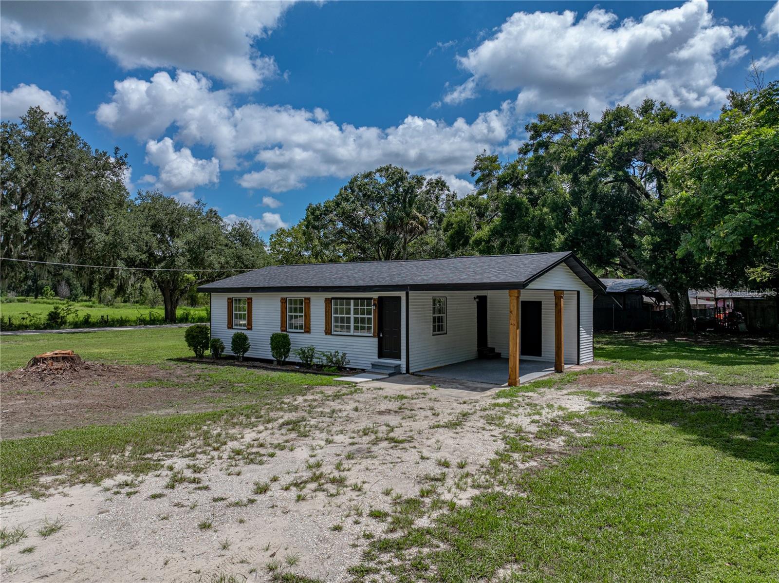 HILLCREST MANOR - Residential