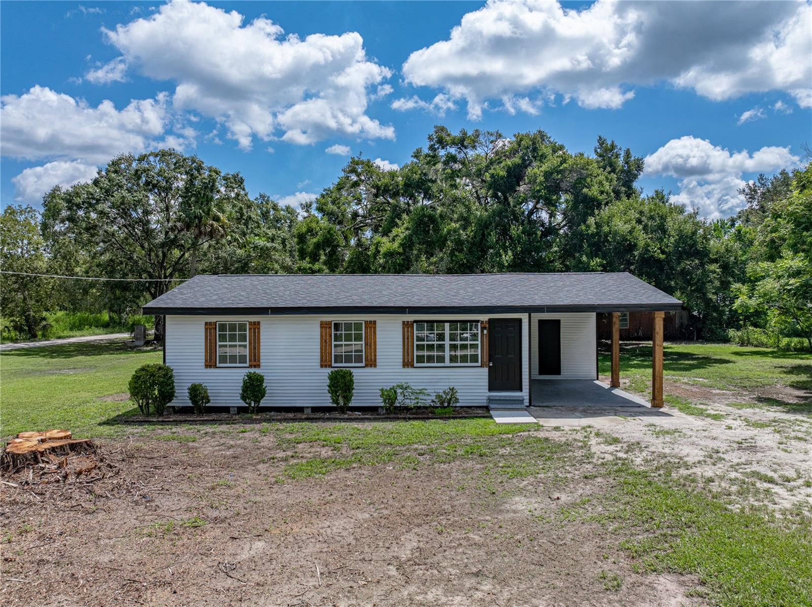 HILLCREST MANOR - Residential