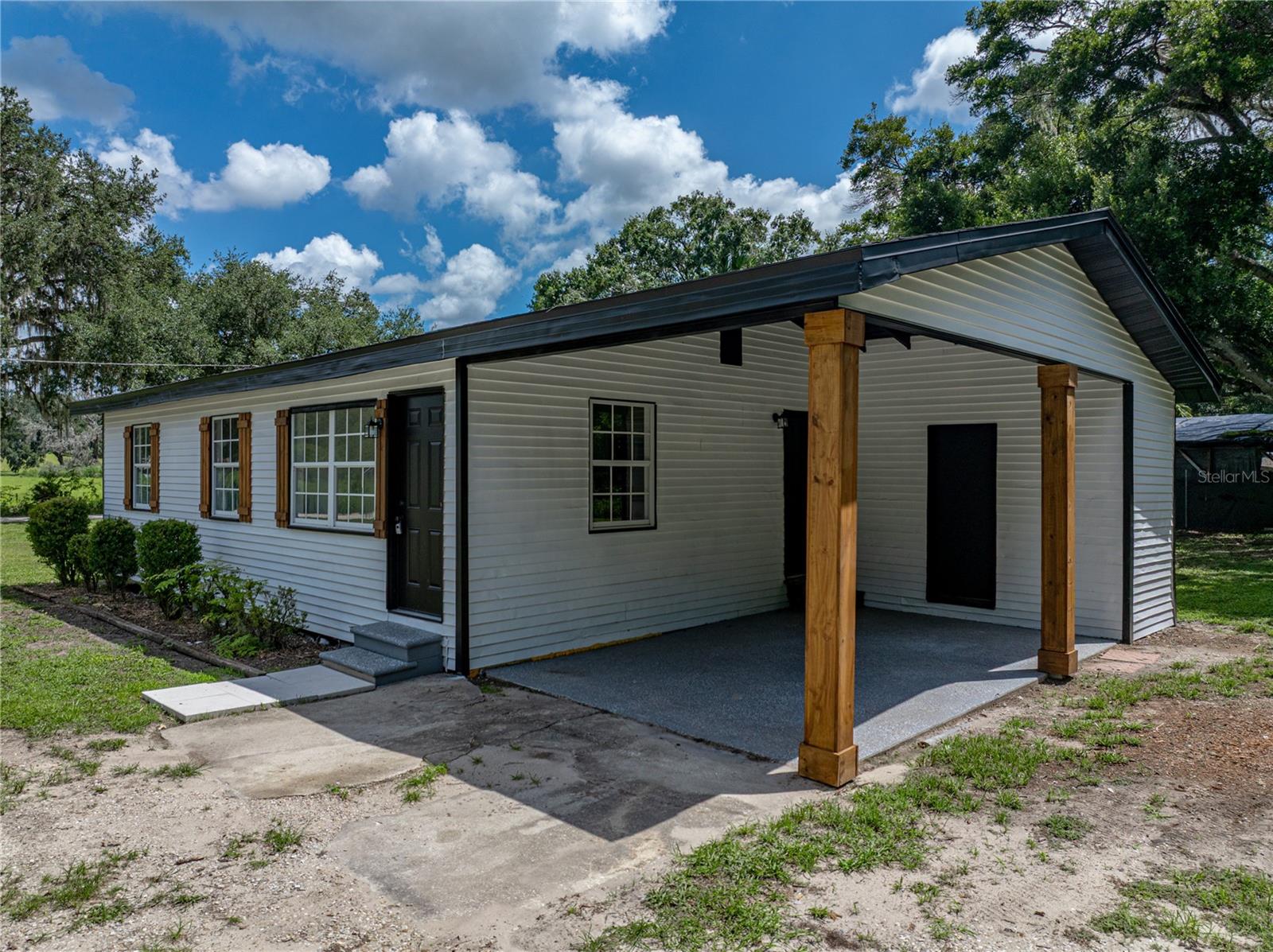 HILLCREST MANOR - Residential