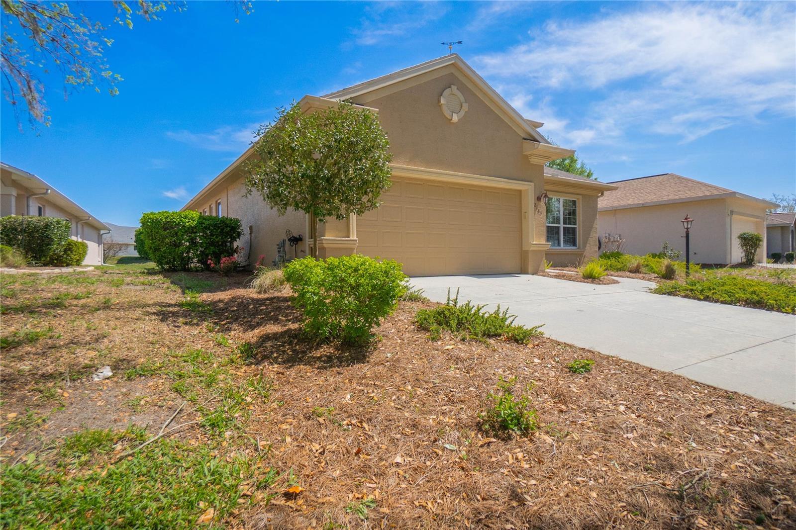 2163 N BRENTWOOD CIRCLE