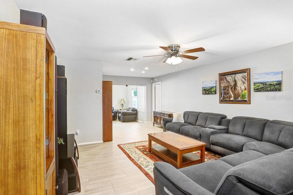 HIGHLAND LAKES - Residential