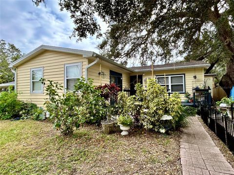 A home in LARGO