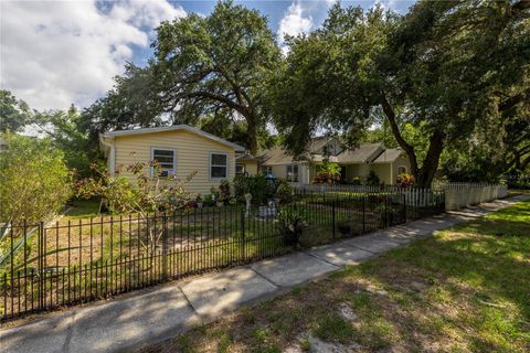 A home in LARGO