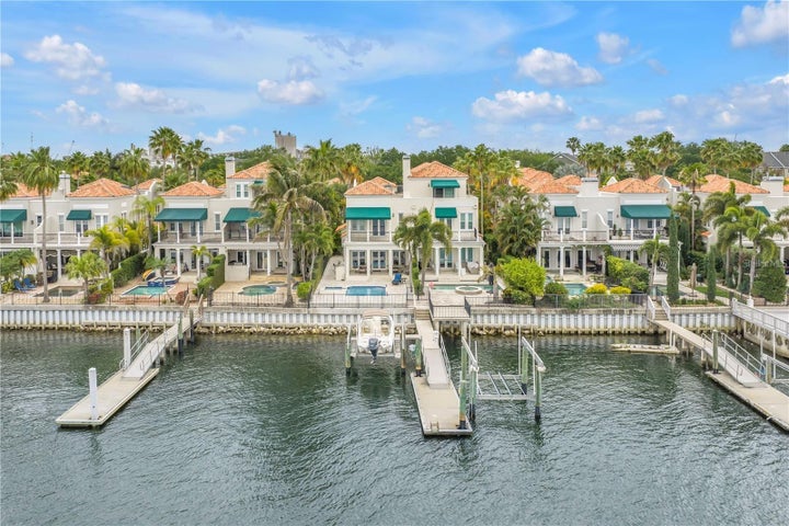 Photo 1 of 96 — 1133 ABBEYS WAY, TAMPA, FL 33602