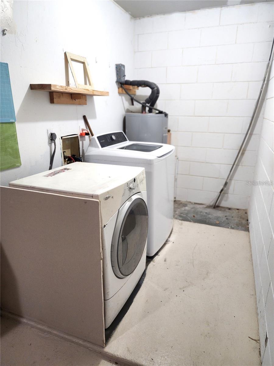 DELTONA LAKES UNIT 64 - Residential