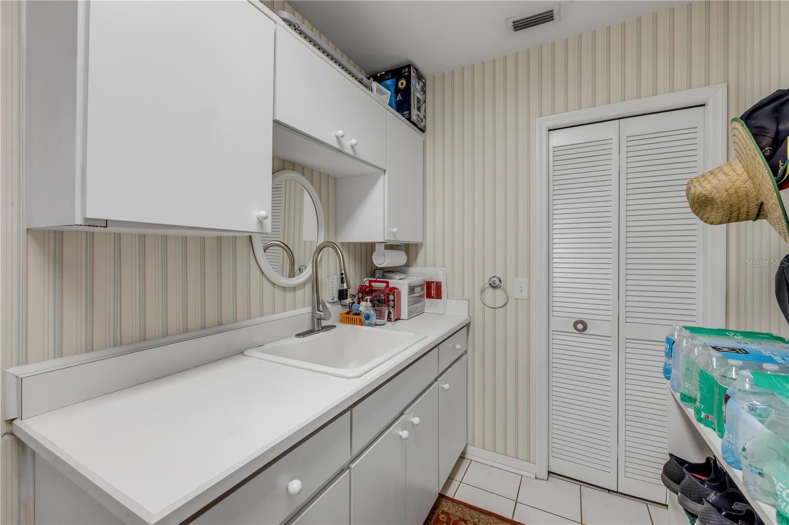 INDIGO UNIT 06 - Residential