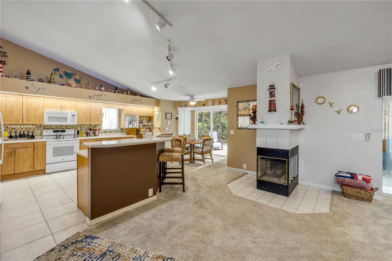 INDIGO UNIT 06 - Residential