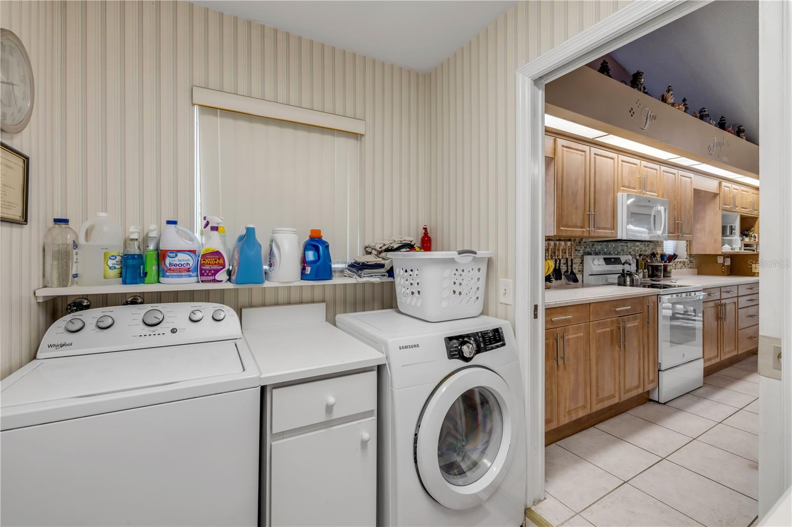 INDIGO UNIT 06 - Residential