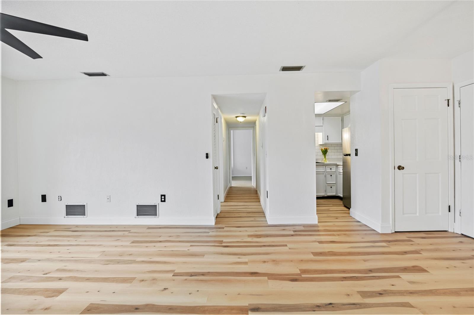 CORONADO COVE 01 - Residential