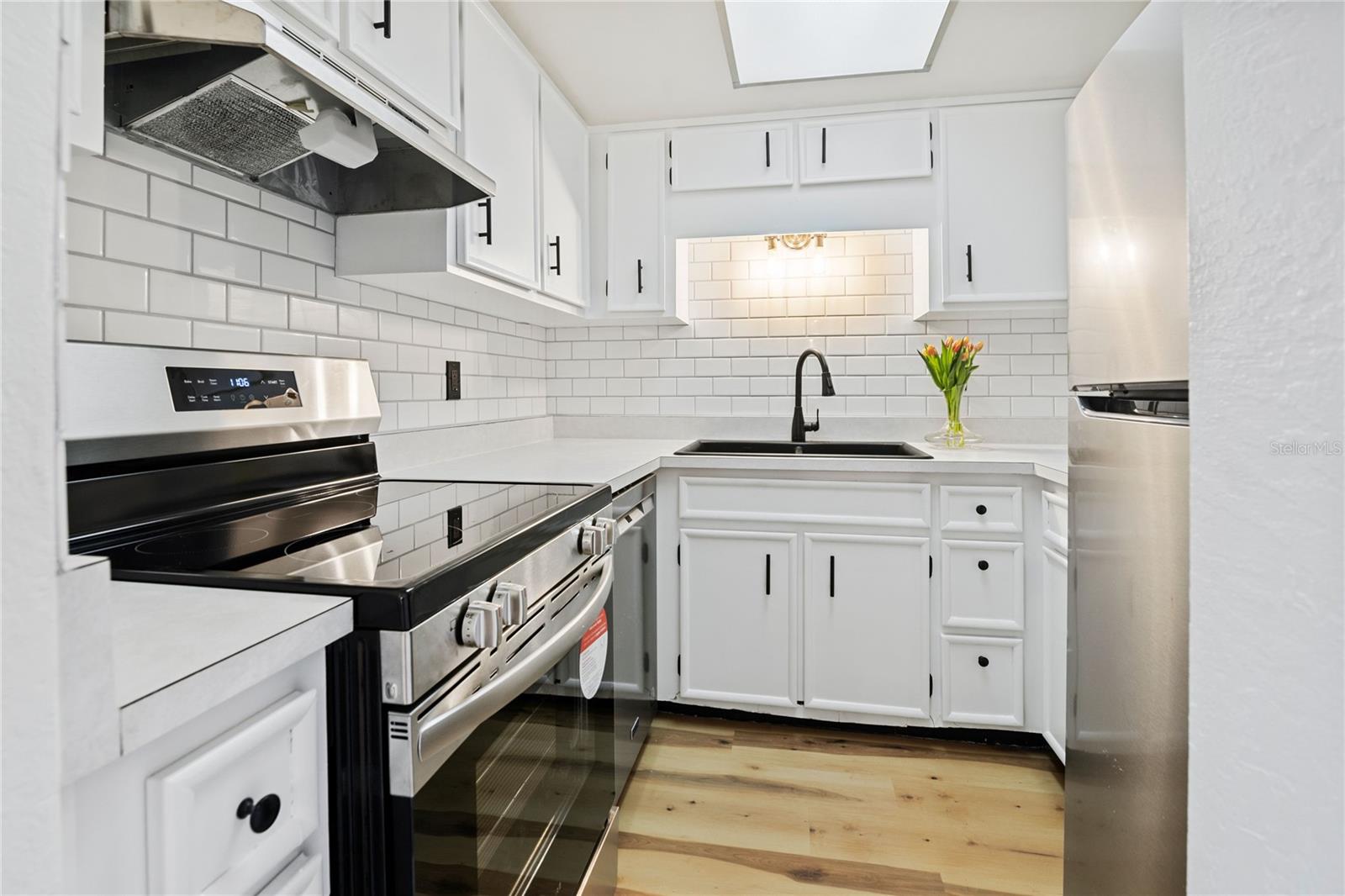 CORONADO COVE 01 - Residential