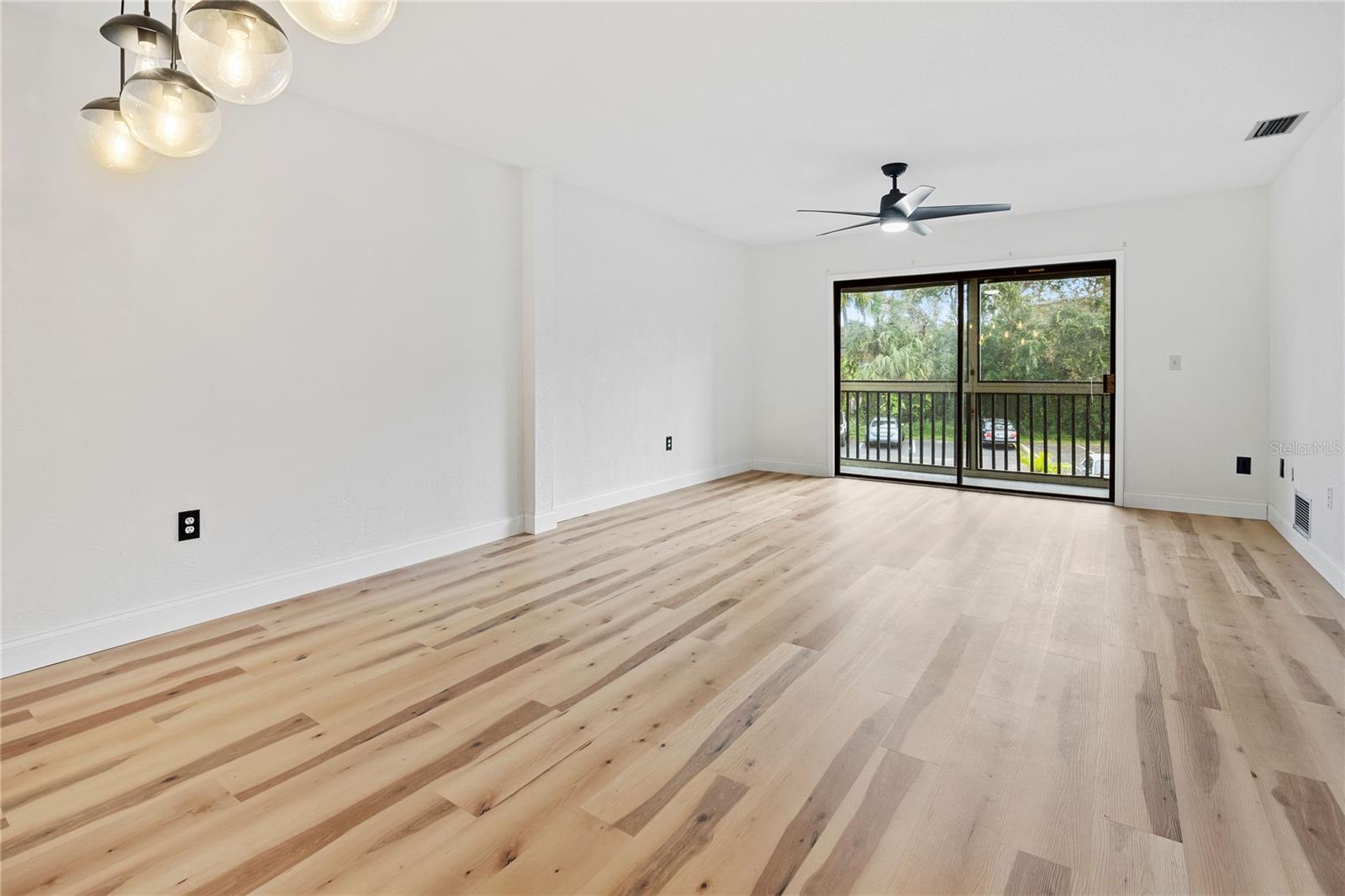 CORONADO COVE 01 - Residential