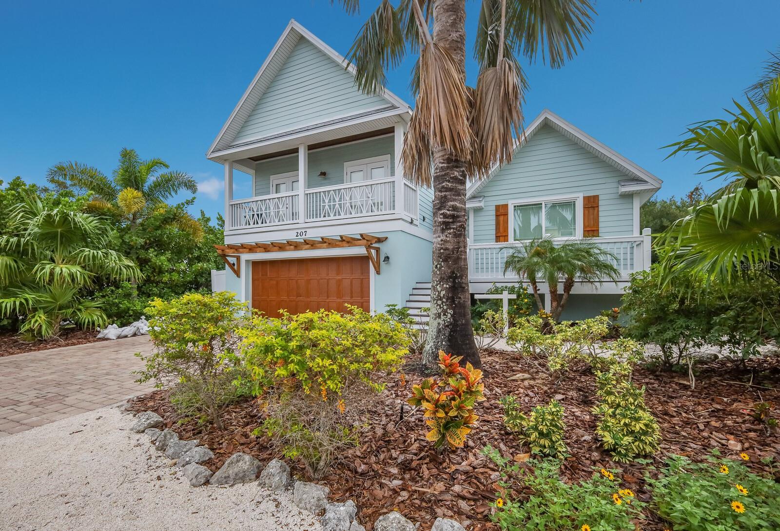 WEST WIND SHORES - Residential