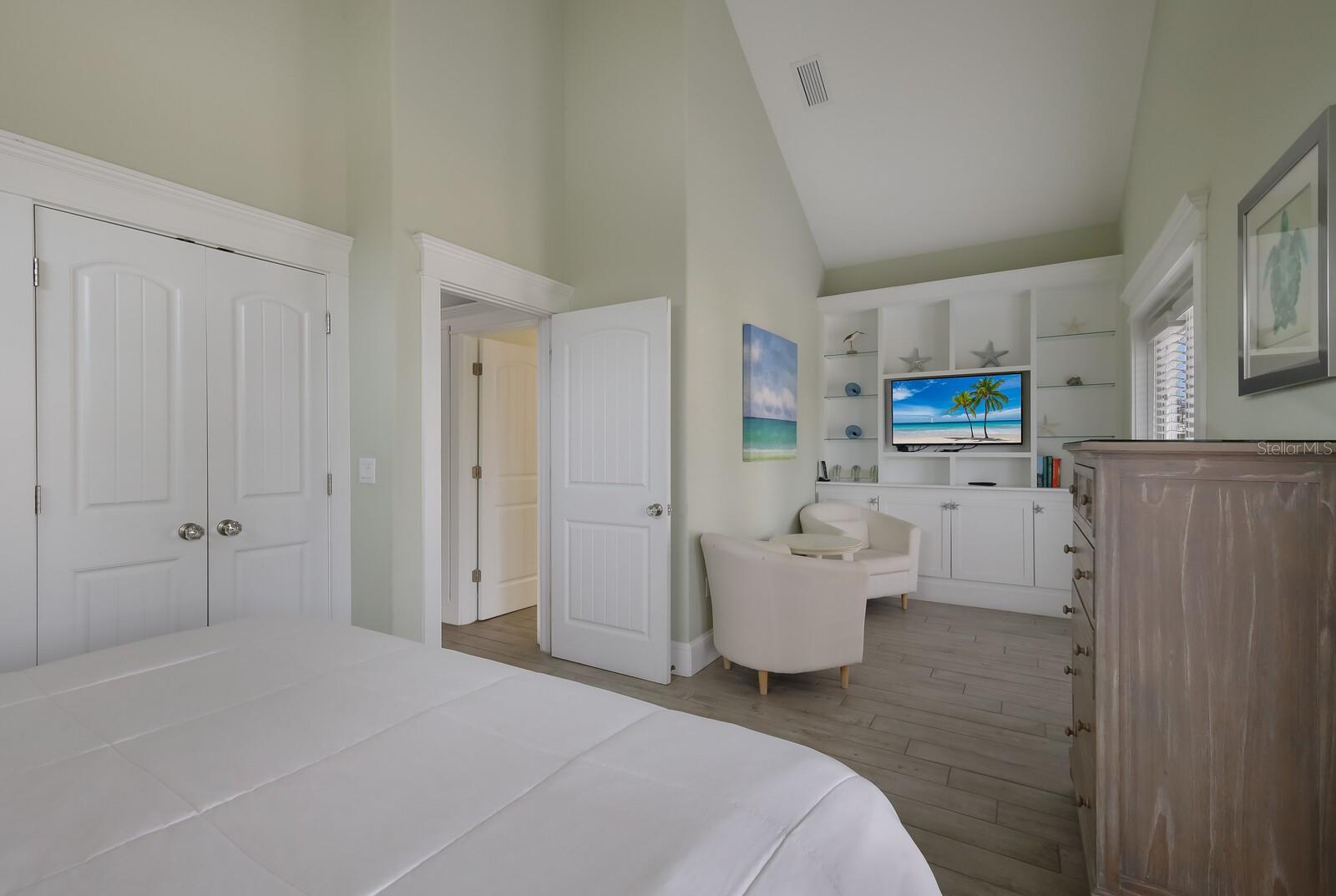 WEST WIND SHORES - Residential