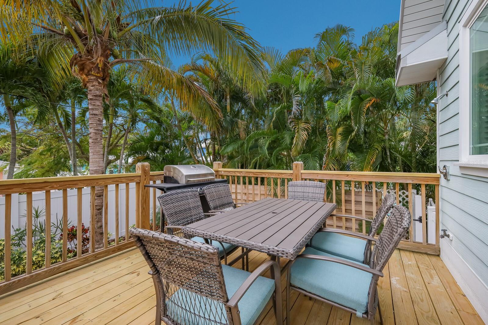 WEST WIND SHORES - Residential