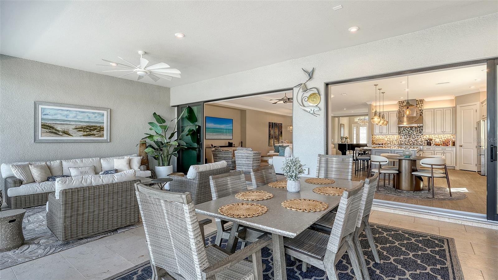 ARTISAN LAKES - Residential