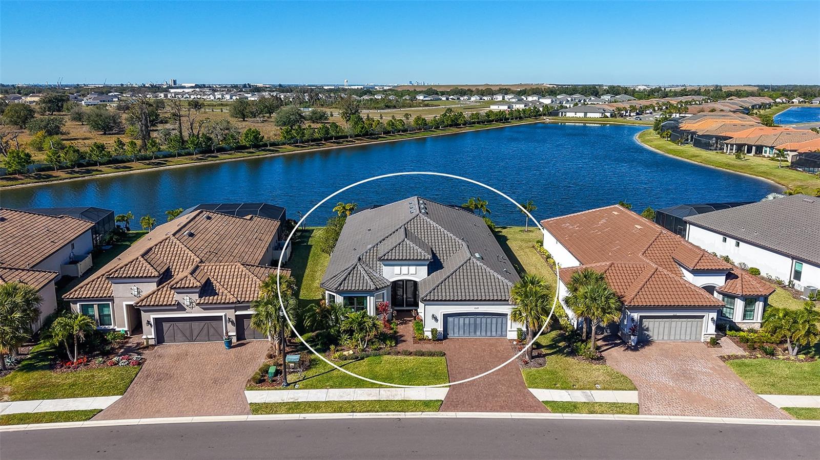 ARTISAN LAKES - Residential