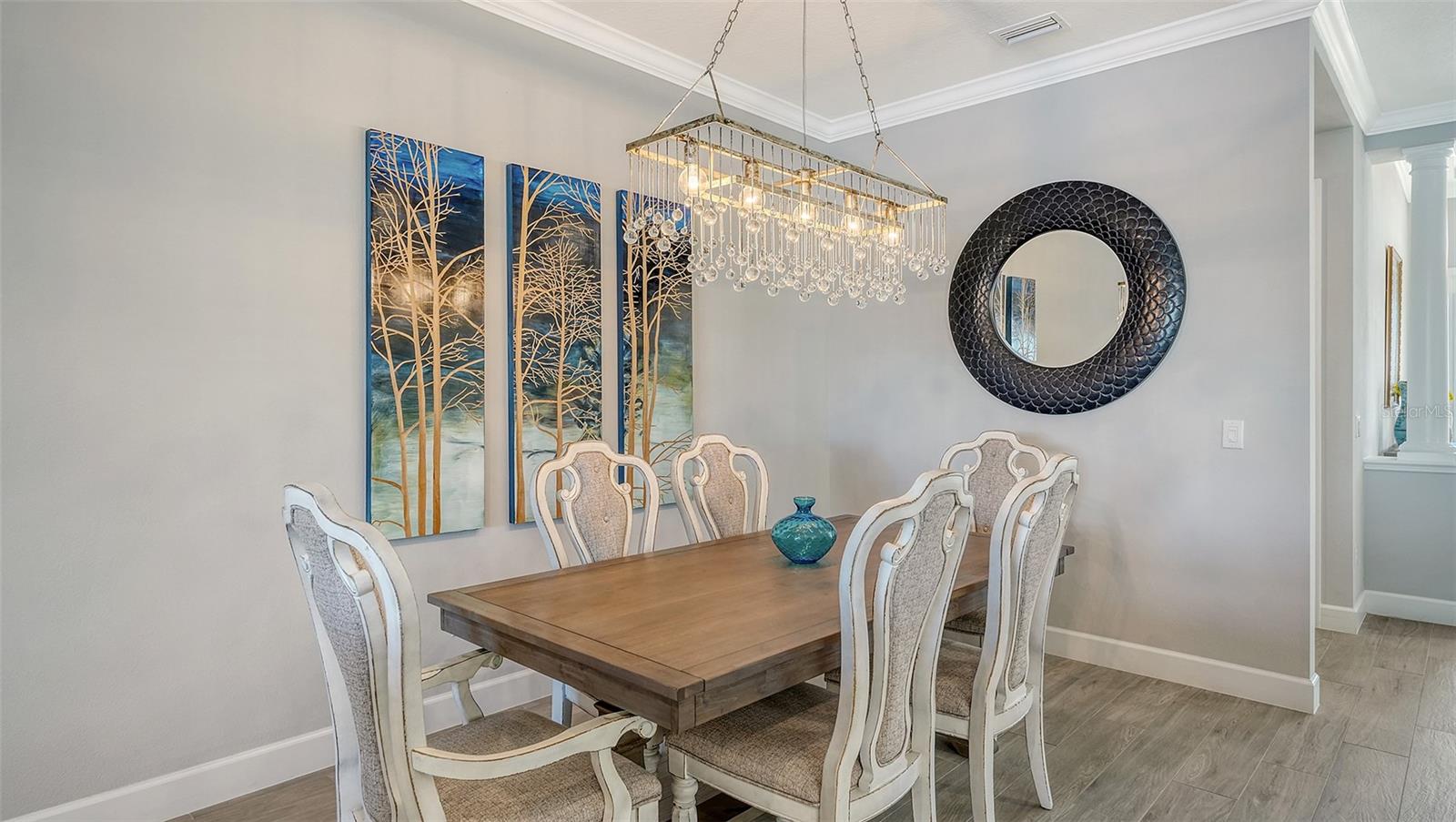 ARTISAN LAKES - Residential