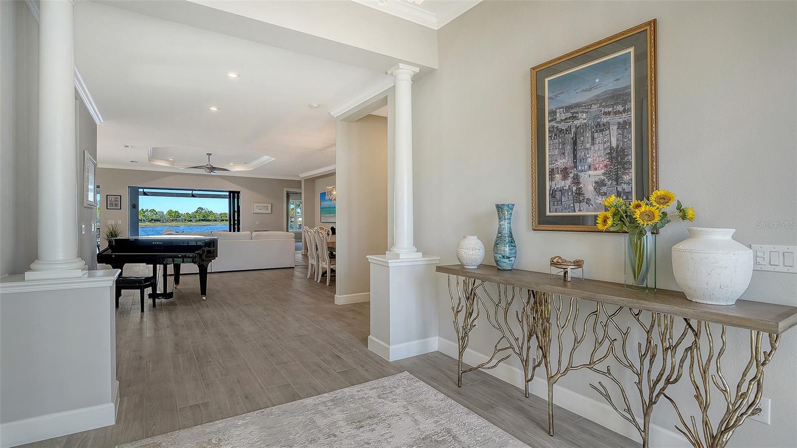 ARTISAN LAKES - Residential