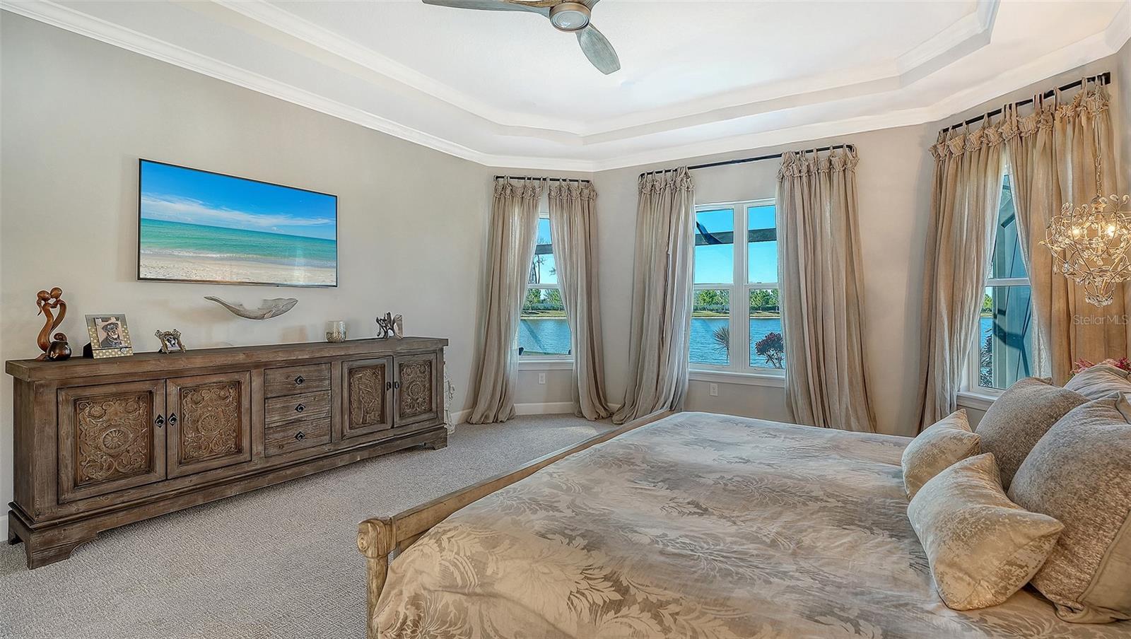 ARTISAN LAKES - Residential