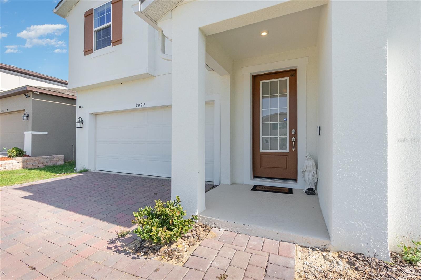 9027 CORAL CAPE STREET
