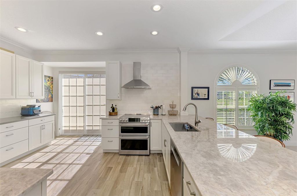 Photo of 3320 Hadfield Greene #39, Sarasota, FL 34235 (MLS # A4672988)