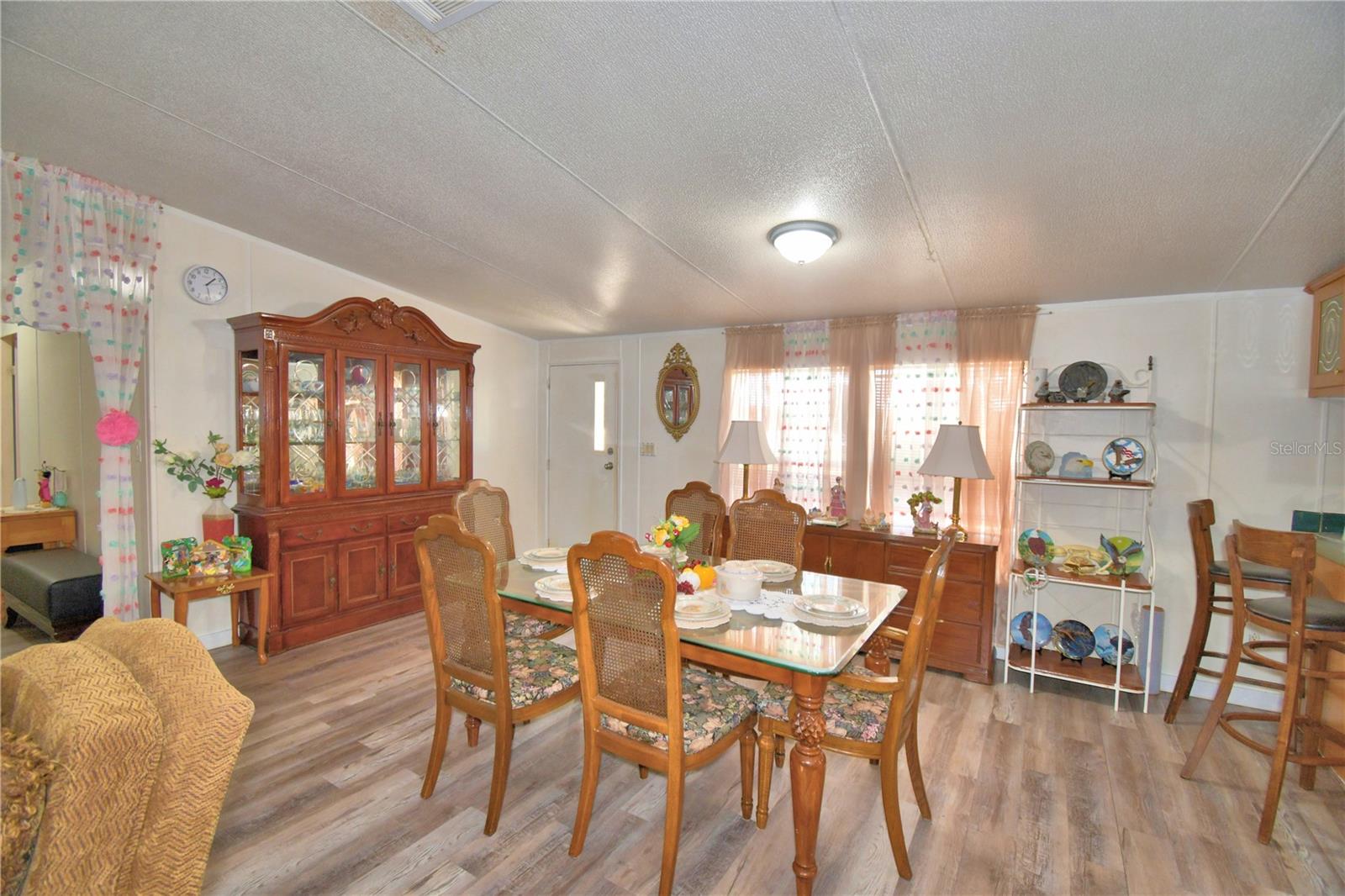 TIGER CREEK GROVES - Residential