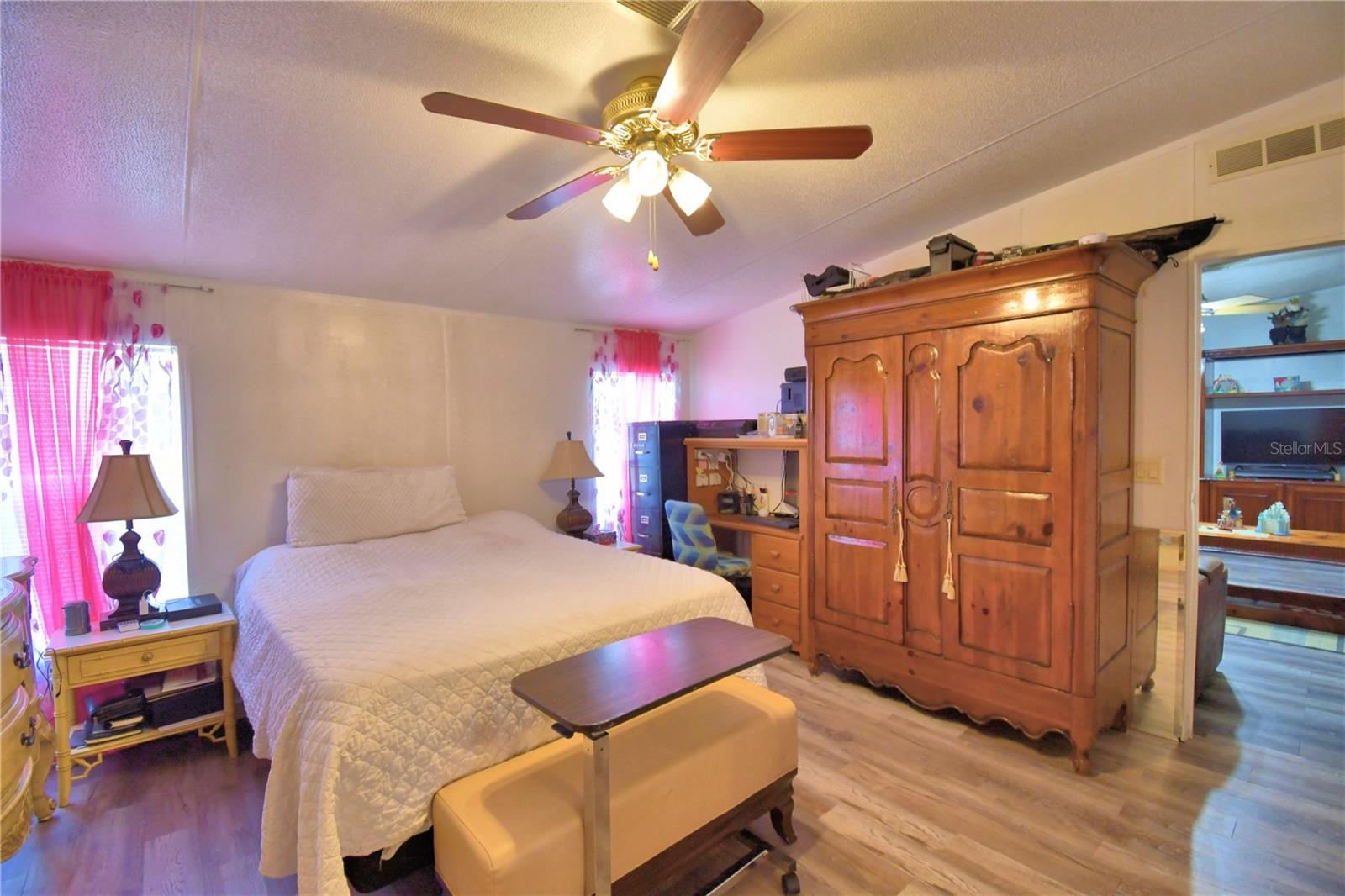 TIGER CREEK GROVES - Residential