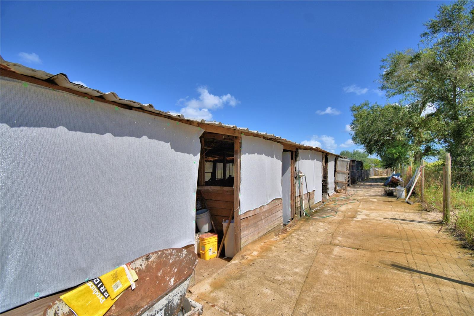 TIGER CREEK GROVES - Residential