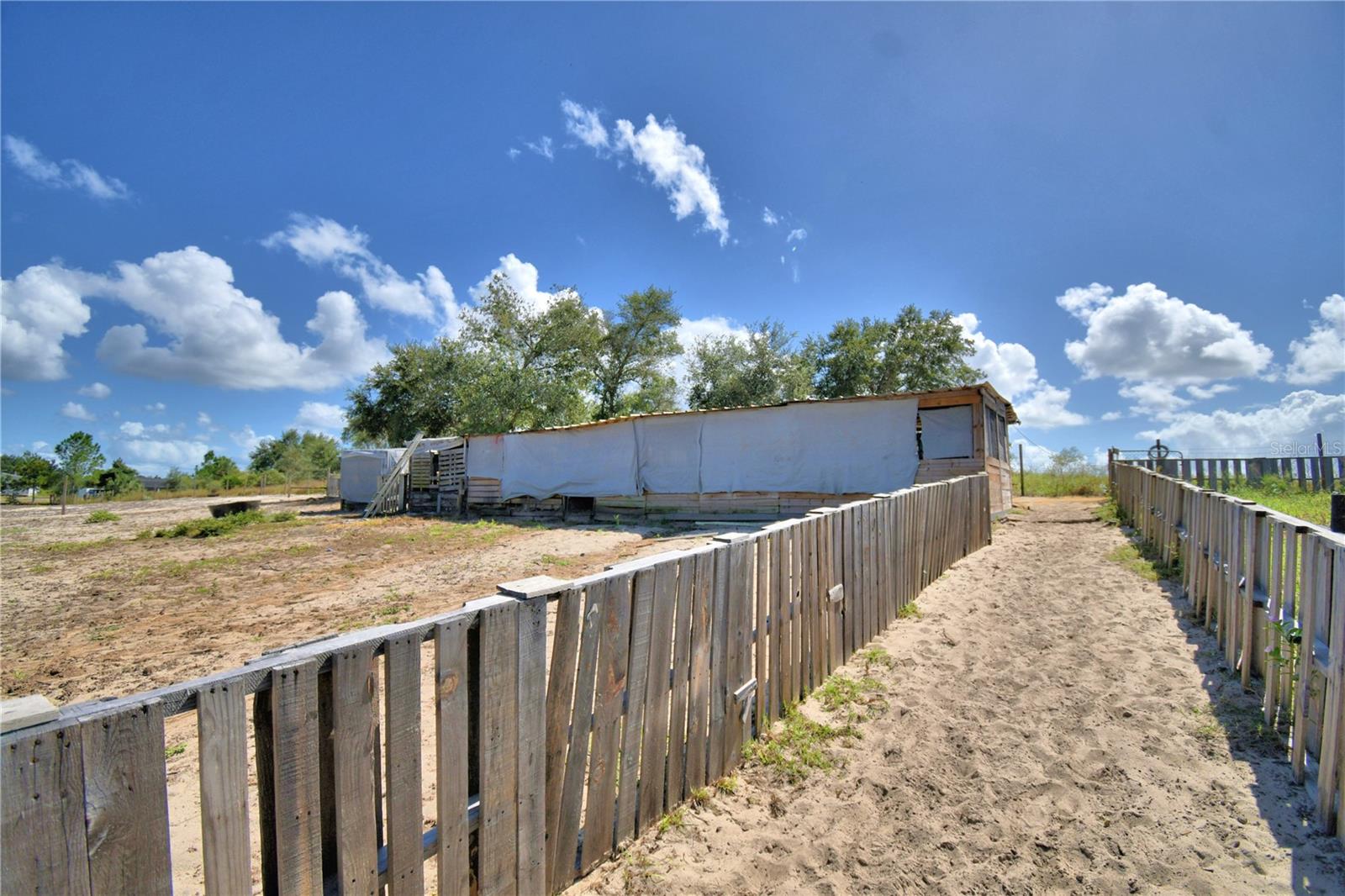 TIGER CREEK GROVES - Residential