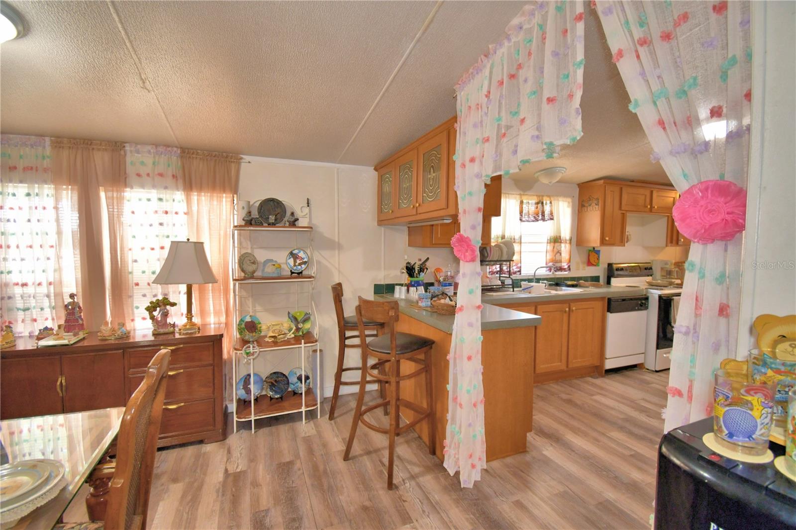 TIGER CREEK GROVES - Residential