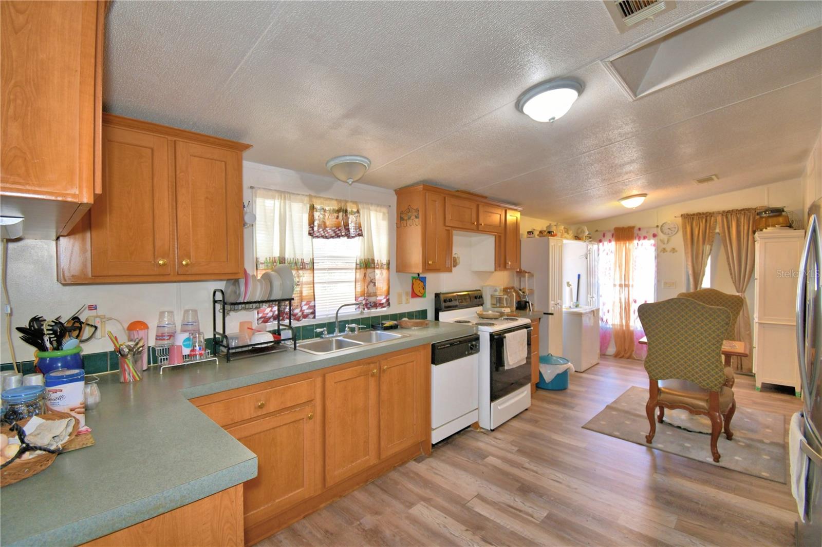 TIGER CREEK GROVES - Residential