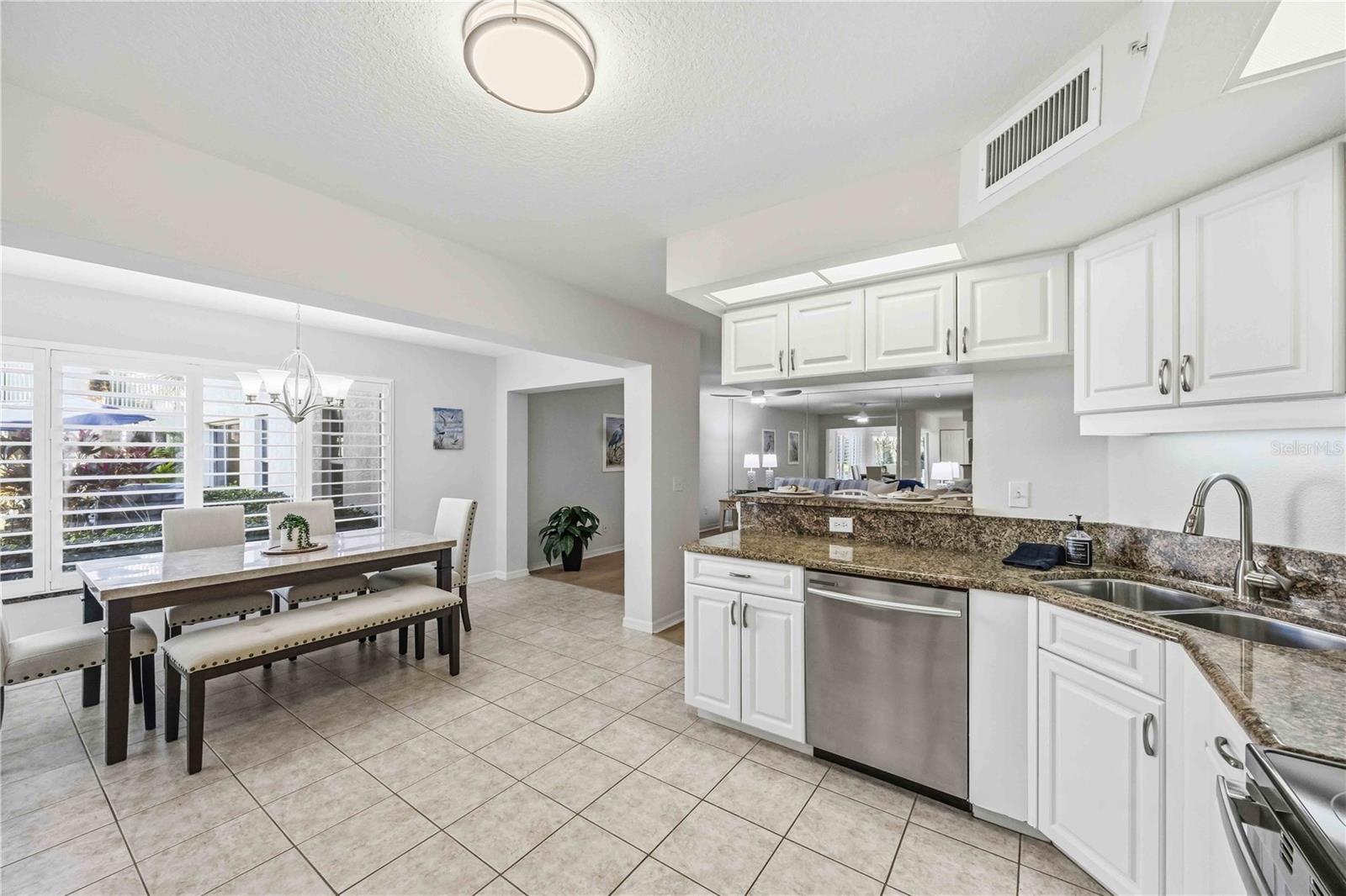 GARDENS 04 ST ANDREWS PARK AT PLANTATION THE - Residential