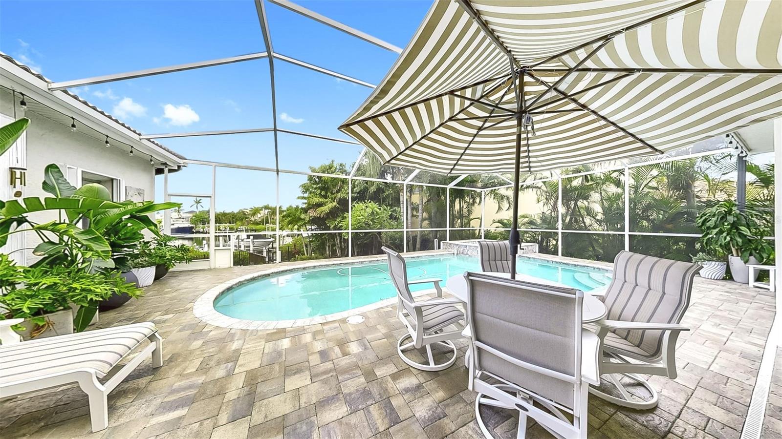SYMPHONY ISLES UNIT FOUR - Residential