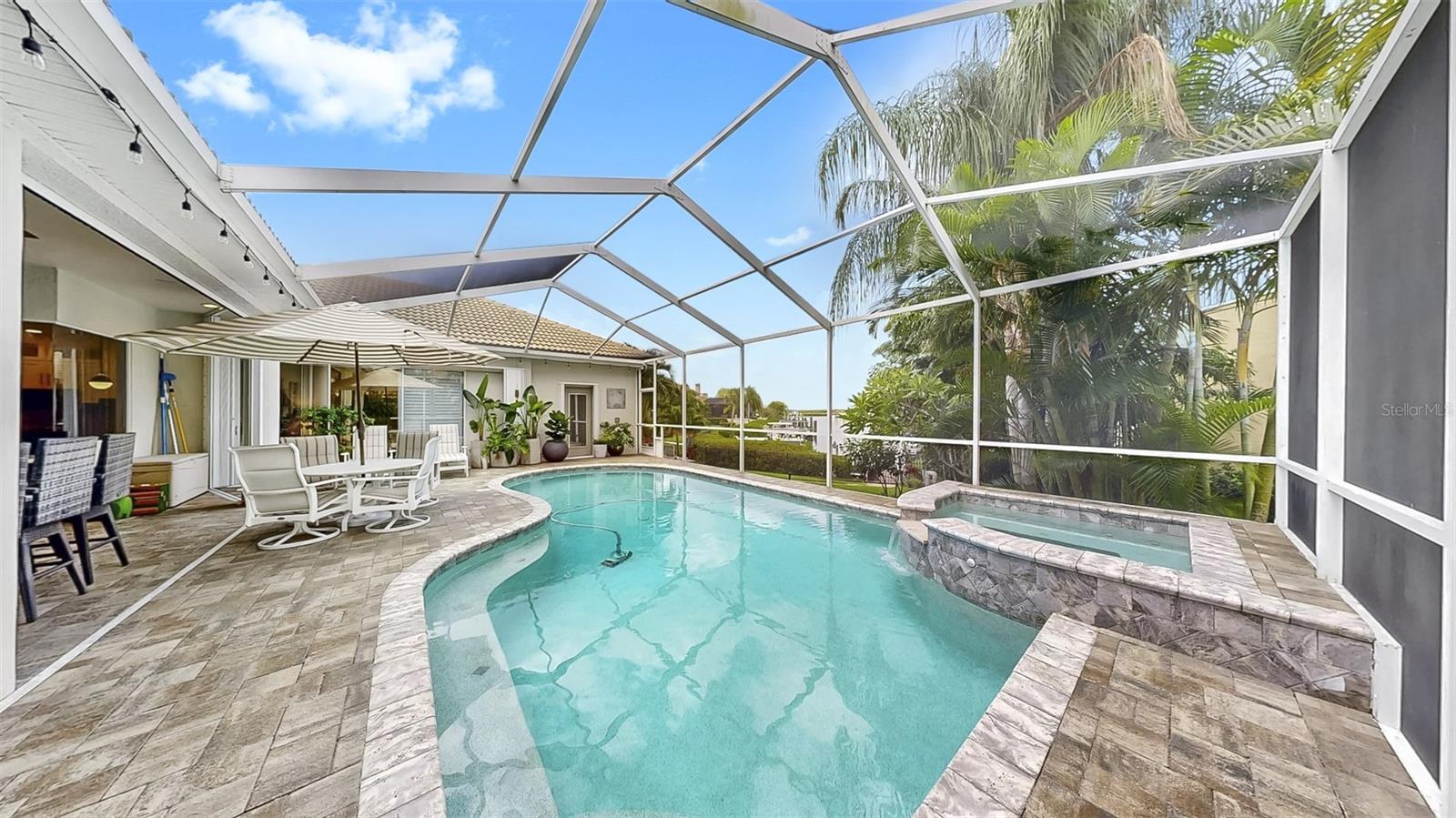 SYMPHONY ISLES UNIT FOUR - Residential