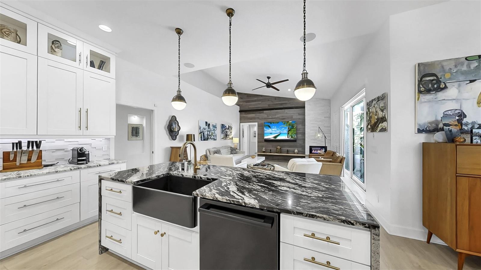 SYMPHONY ISLES UNIT FOUR - Residential