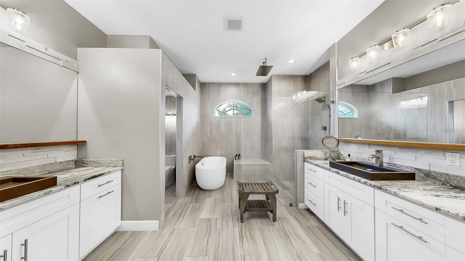 SYMPHONY ISLES UNIT FOUR - Residential