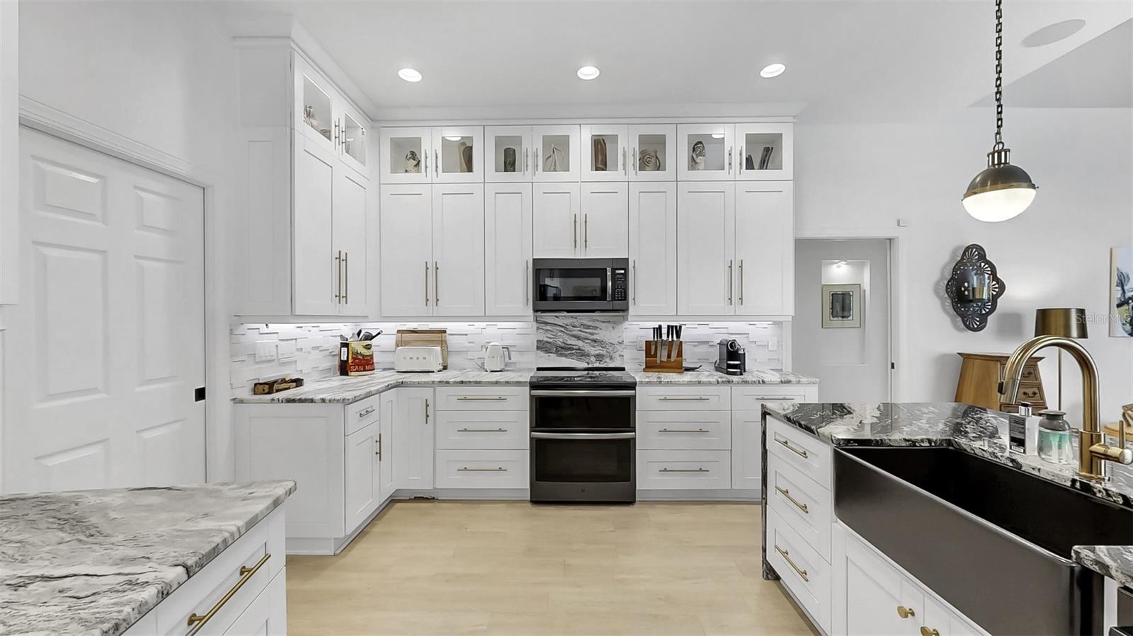 SYMPHONY ISLES UNIT FOUR - Residential