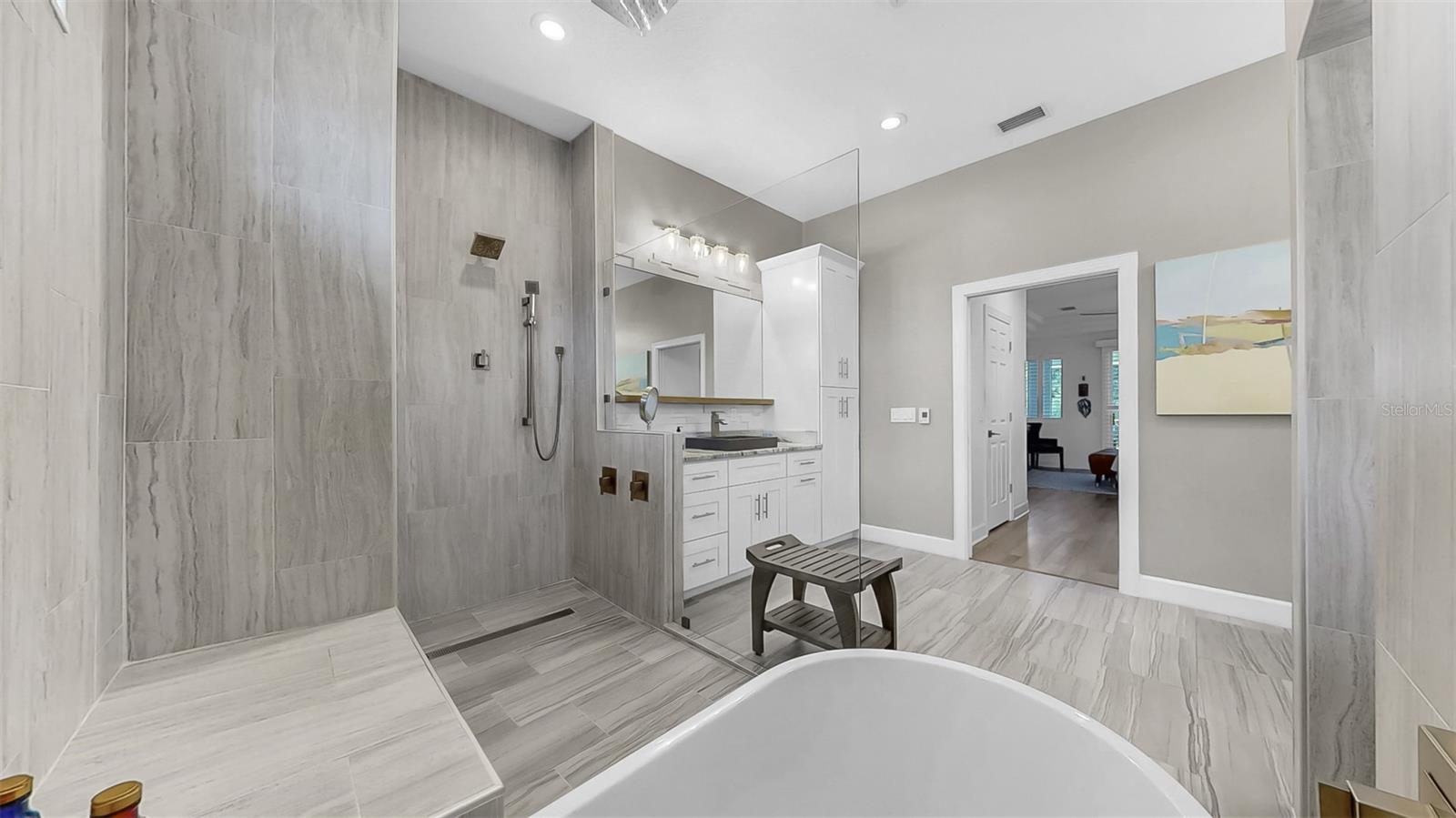 SYMPHONY ISLES UNIT FOUR - Residential
