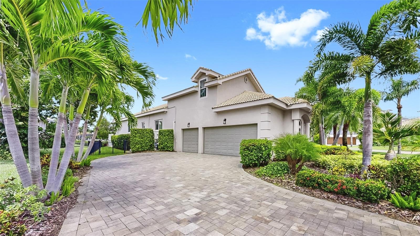 SYMPHONY ISLES UNIT FOUR - Residential
